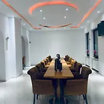 Royal Hotel