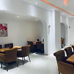 Royal Hotel 3*