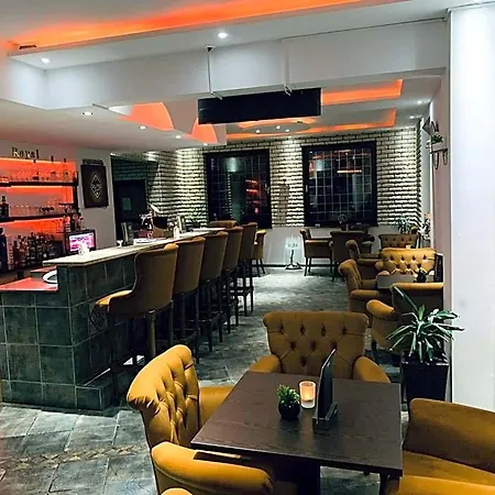 Royal Hotel